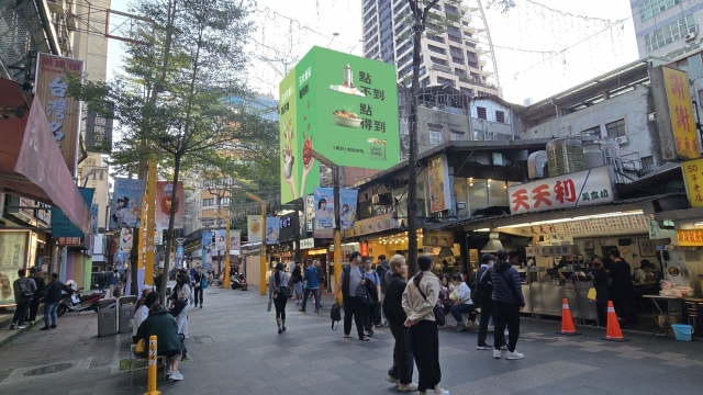 台北西門町漢中街-B面 戶外看板